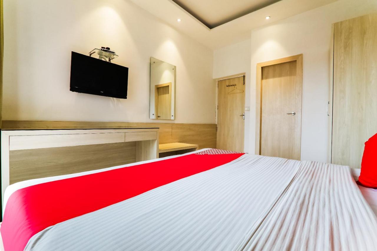 Hotel Sita Kiran Bareilly Exteriör bild