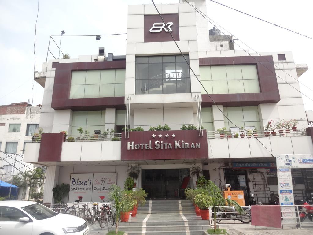 Hotel Sita Kiran Bareilly Exteriör bild