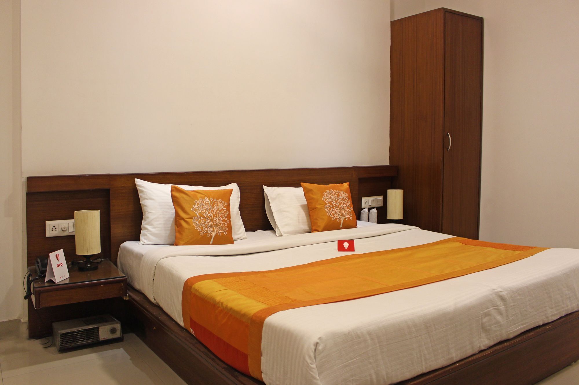Hotel Sita Kiran Bareilly Exteriör bild